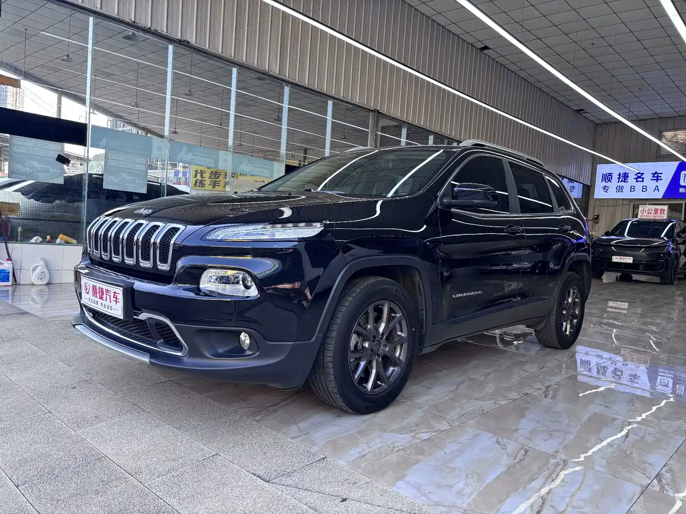  Jeep Cherokee 2020 2.0L 2WD Classic Sport Edition