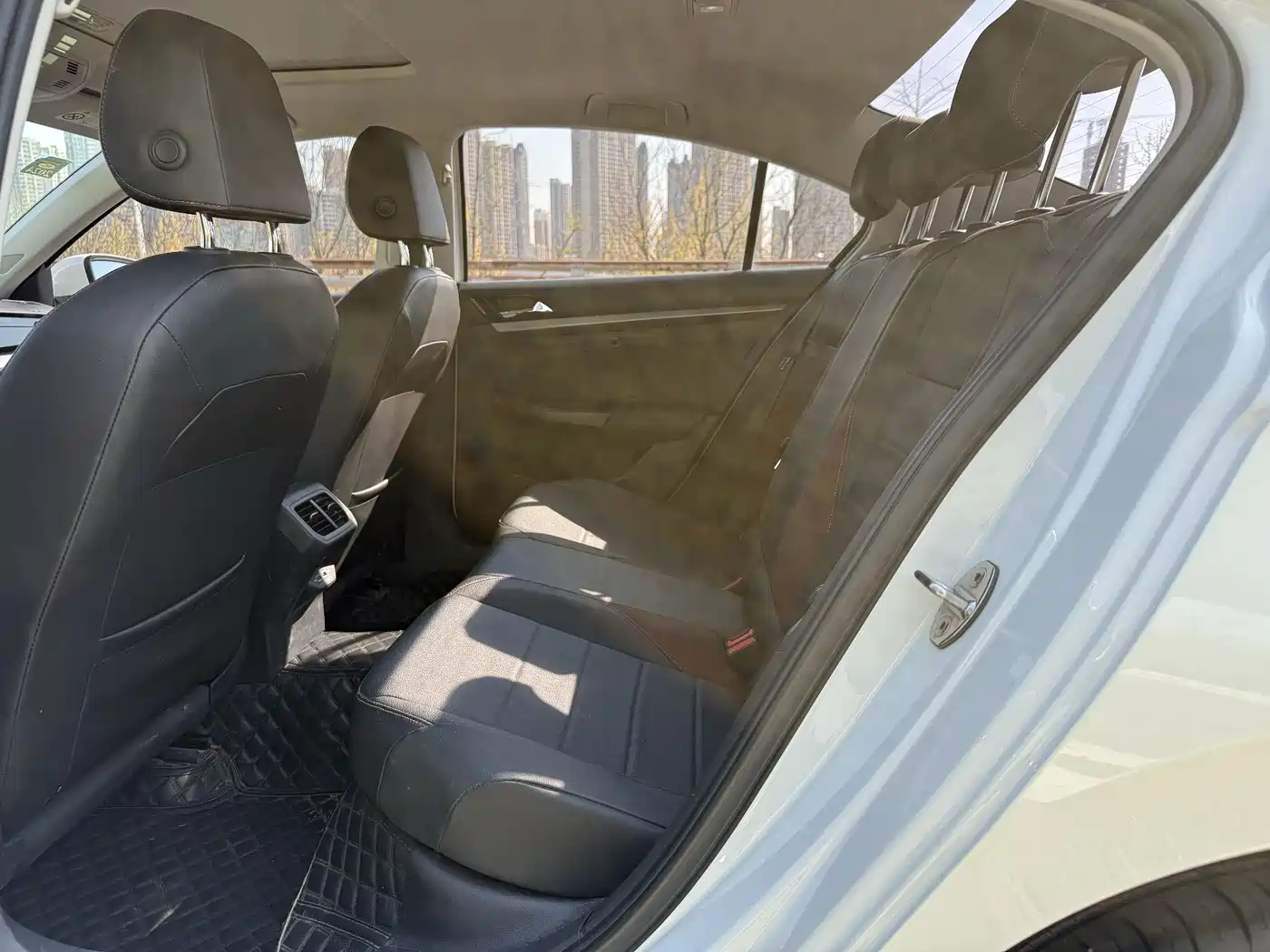 Volkswagen Bora 2021 1.5L Automatic Elite Smart Edition фото 5