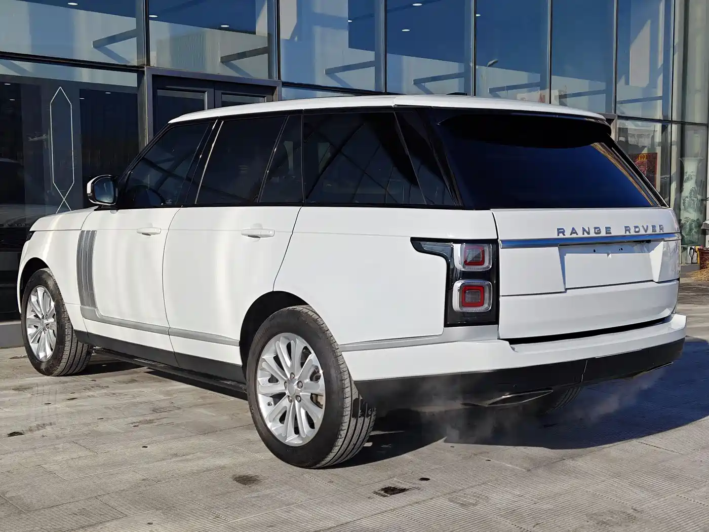 Land Rover Range Rover 2015 3.0 SC V6 Vogue фото 6