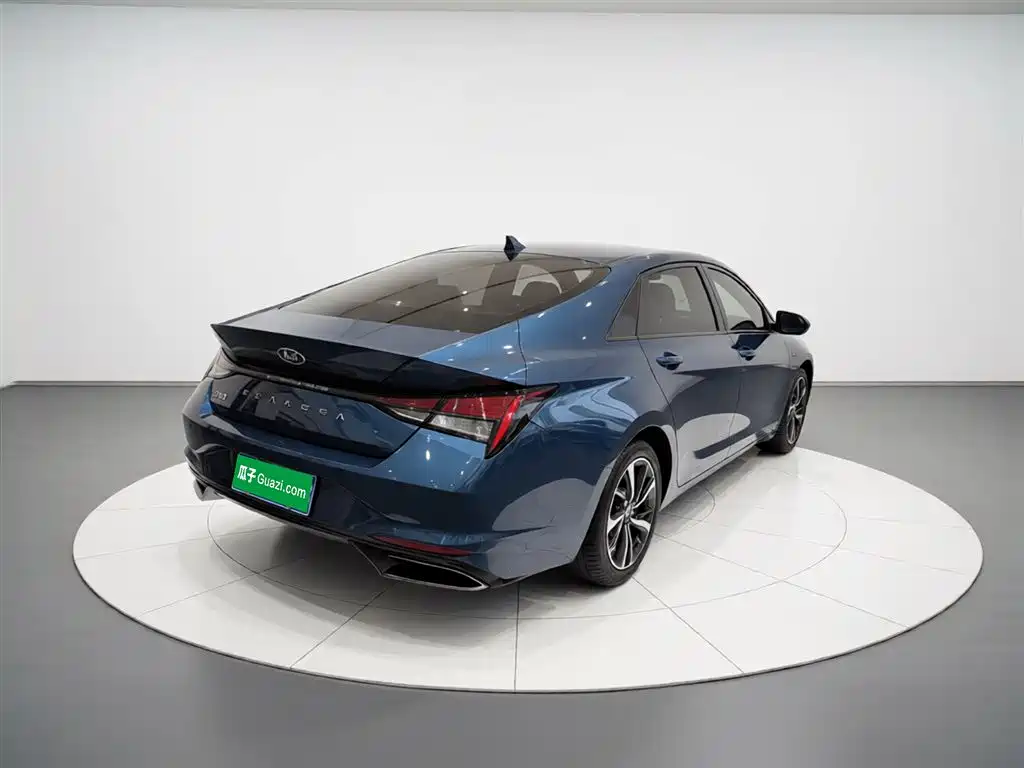 Hyundai Elantra 2021 1.5L CVT GLX Elite Edition фото 7