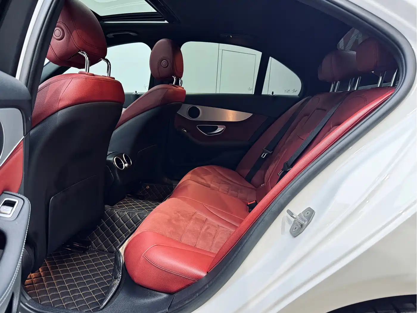 Mercedes-Benz C-Class 2018 C 200 Sport Edition фото 10