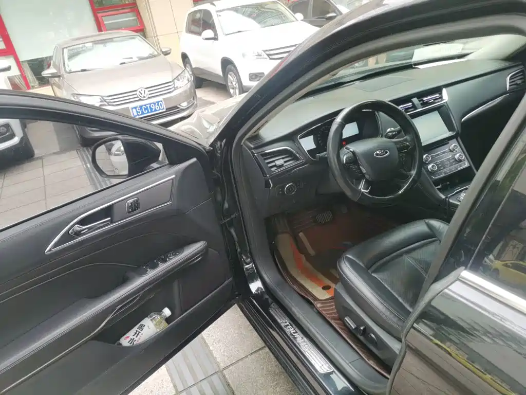 Ford Taurus 2016 2015 EcoBoost 245 Fashion