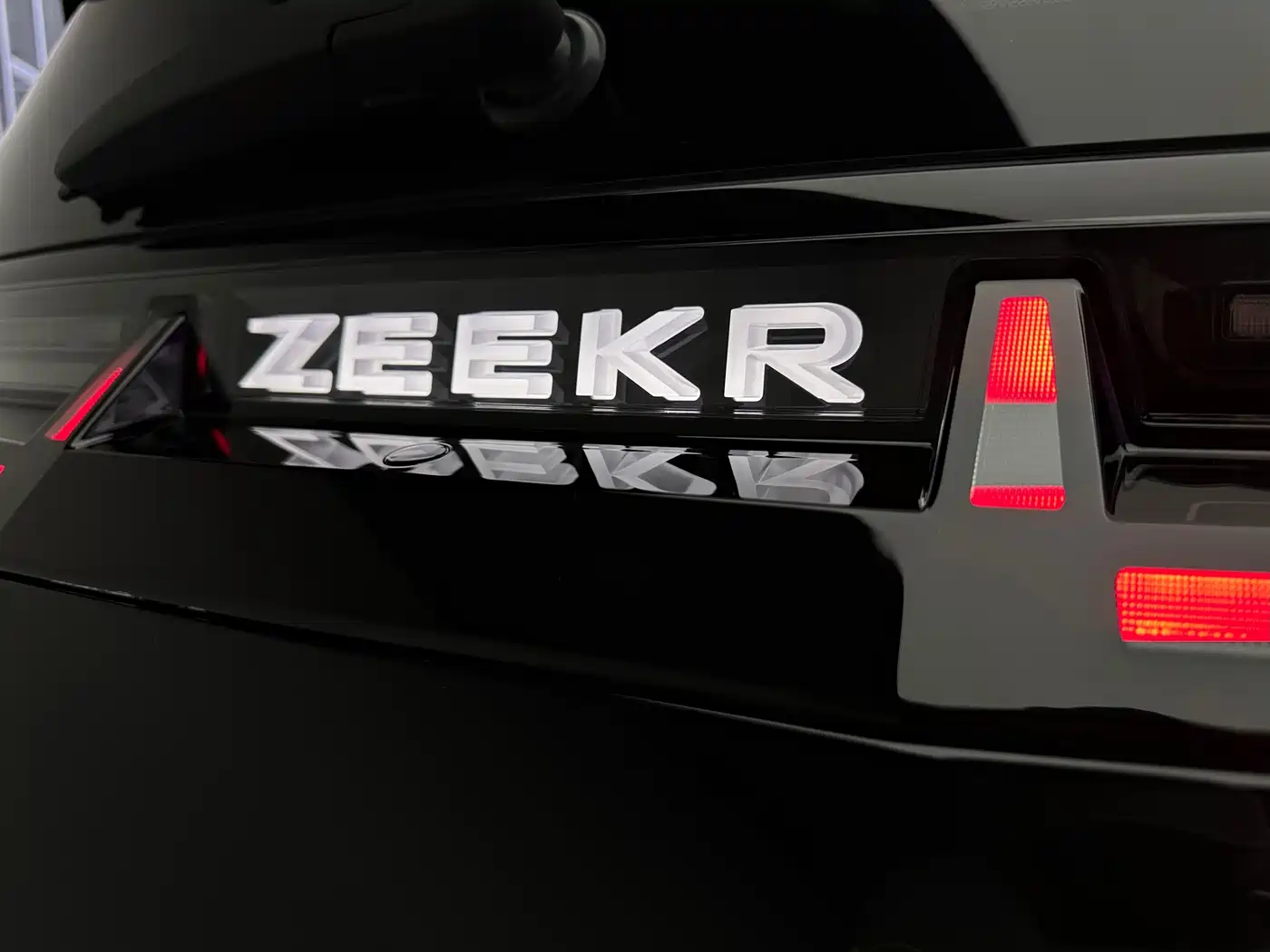 ZEEKR EXTREME KRYPTON X