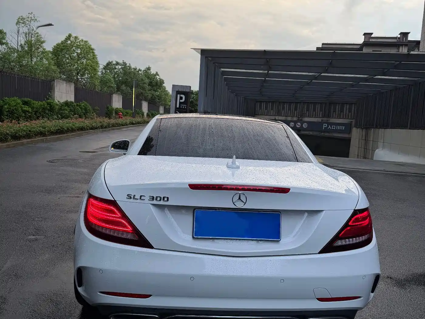 Mercedes-Benz SLC 2016 SLC 300 Luxury Sport фото 9