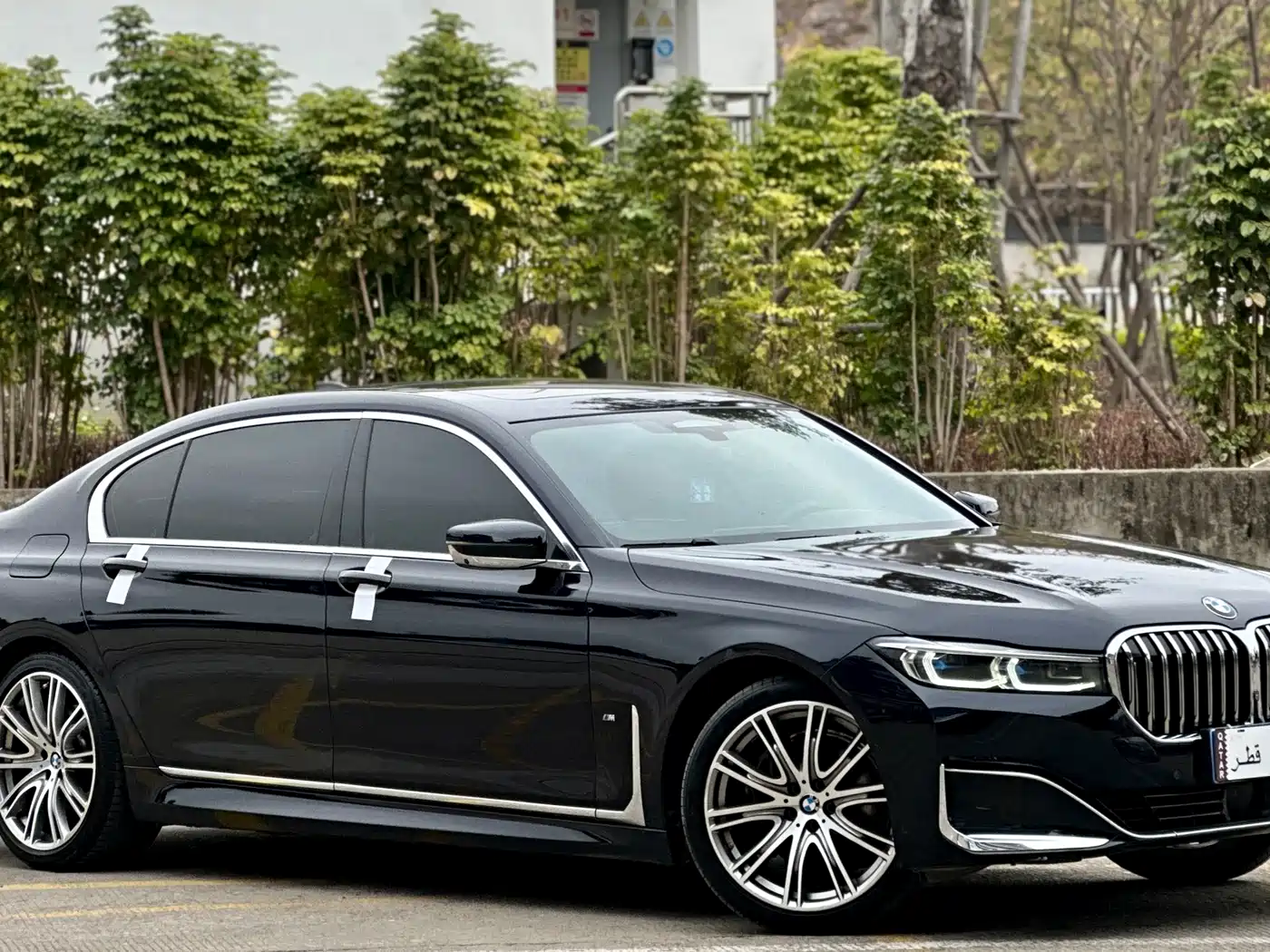 BMW 7 Series 2021 Model 740Li xDrive Executive Luxury Package фото 3