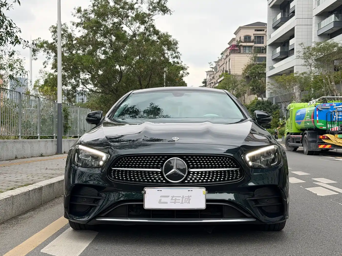  E CLASS