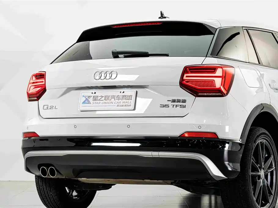 Фото 7 - Audi Q2L