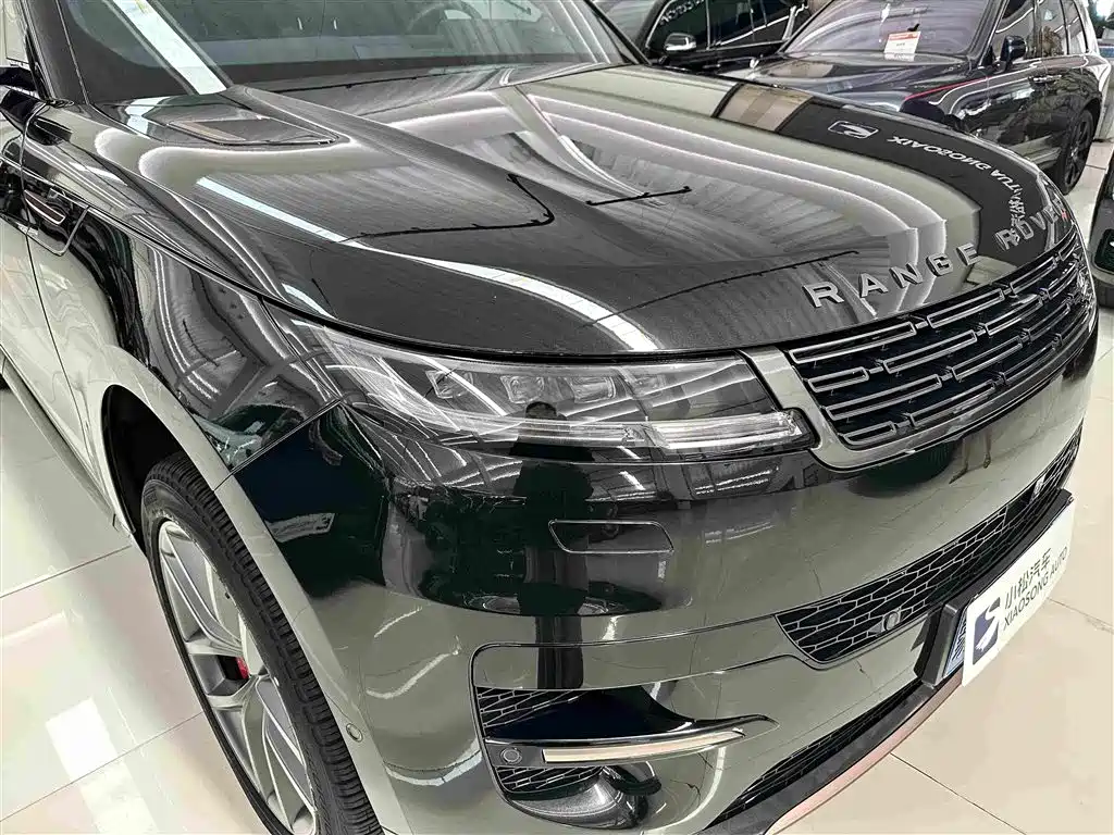 Land Rover Range Rover Sport 2025 2025 400PS Dynamic SE