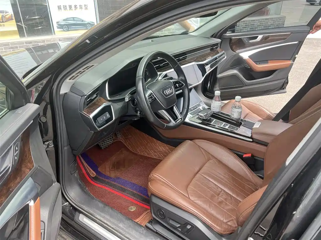 Audi A6L 2019 40 TFSI Luxury Elegance фото 5