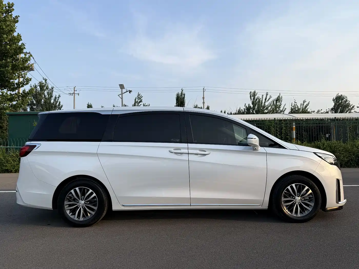 BUICK GL8