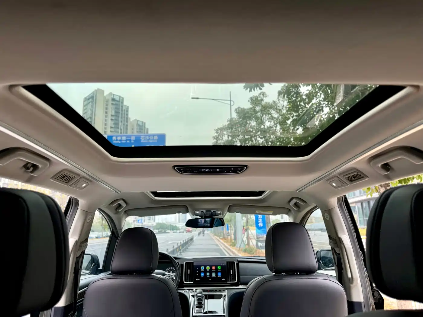 GAC Trumpchi Trumpchi M8 2021 Leading Show Series 390T Ultimate Edition фото 37