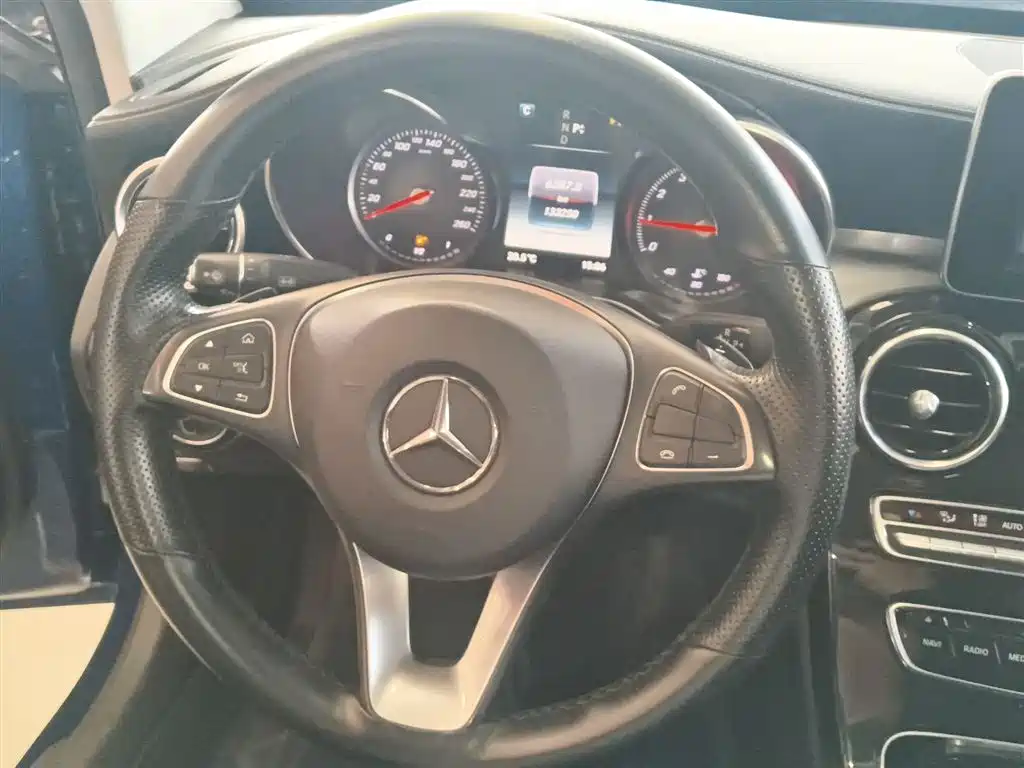 Mercedes-Benz C-Class 2017 Facelift C 200 L Sport Edition фото 11
