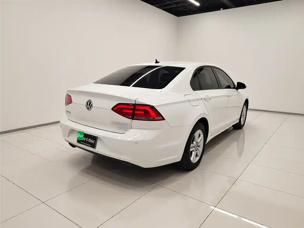 Volkswagen Lamando 2018 230TSI DSG Trend Edition фото 5