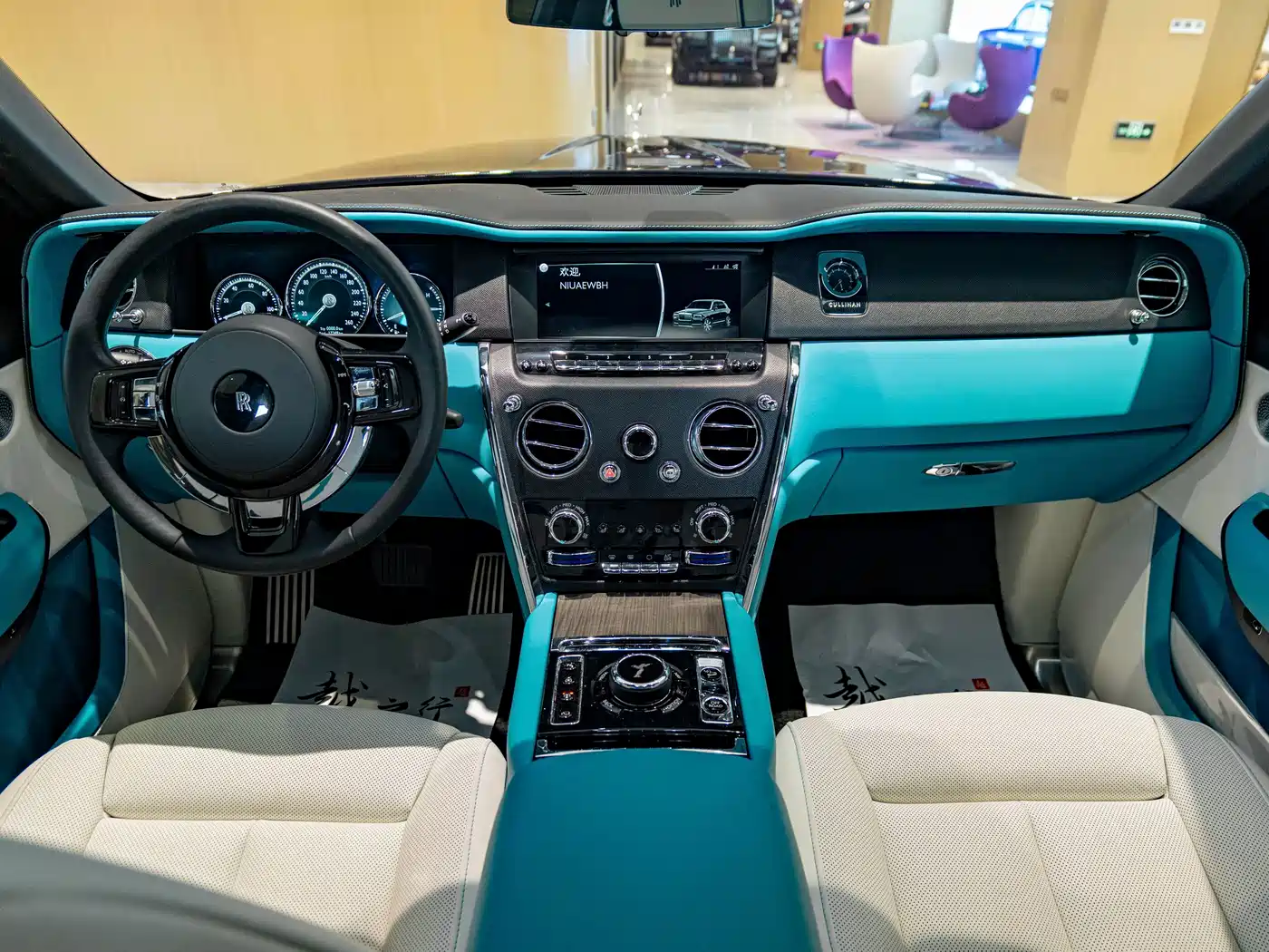 Rolls-Royce Cullinan 2023 2018 4-Seater Version