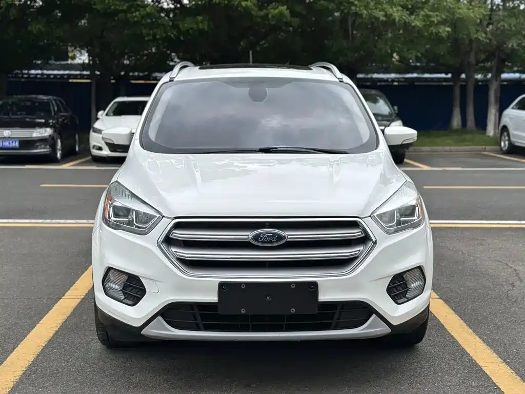 Photo 2 - Ford Kuga