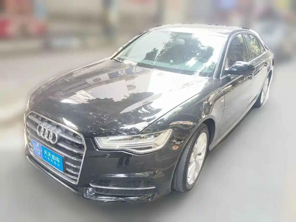 Фото 1 - Audi A6L