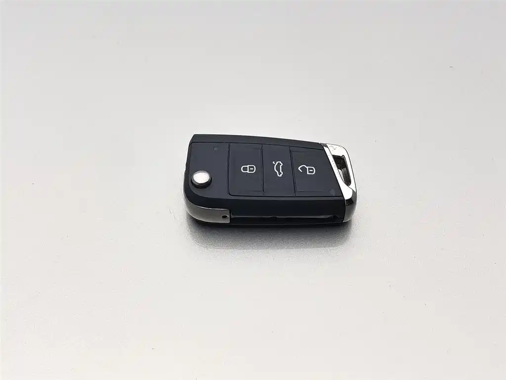 Volkswagen Lavida 2021 1.5L Automatic Vision Edition фото 19