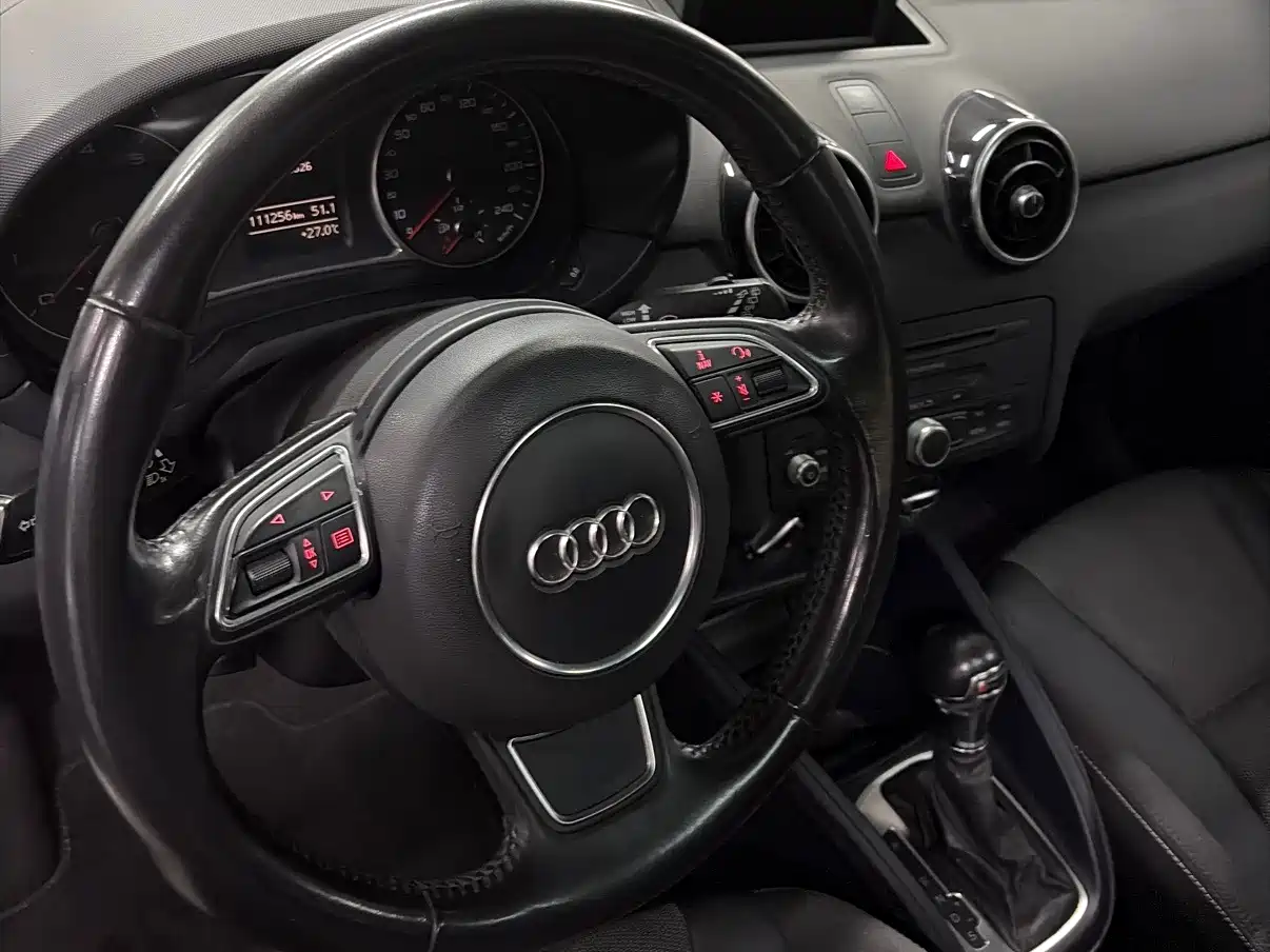 Audi A1 2014 2014 30 TFSI Sportback Comfort
