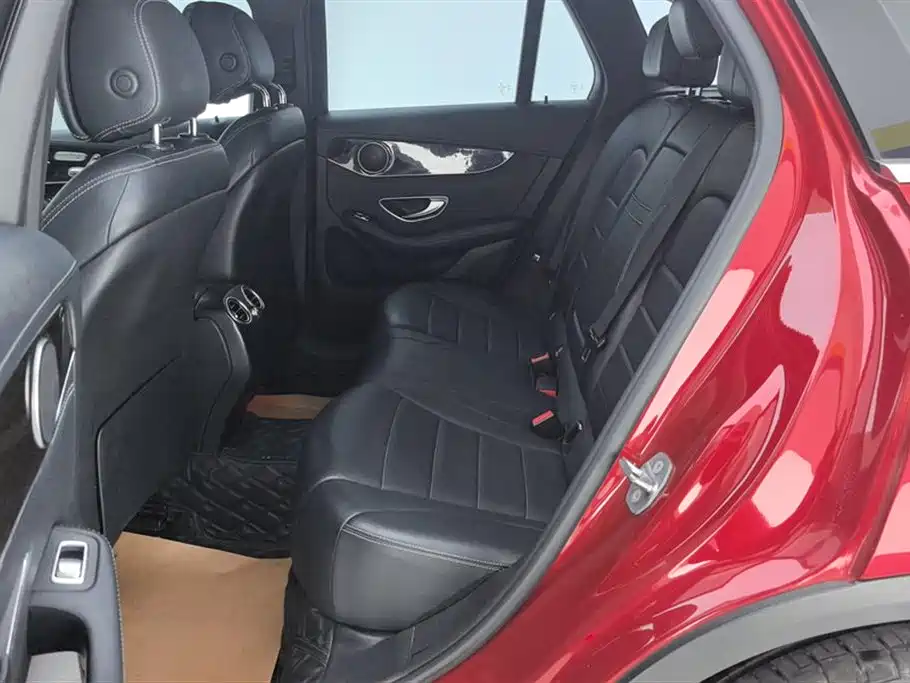 Mercedes-Benz GLC 2018 GLC 260 4MATIC Dynamic фото 11