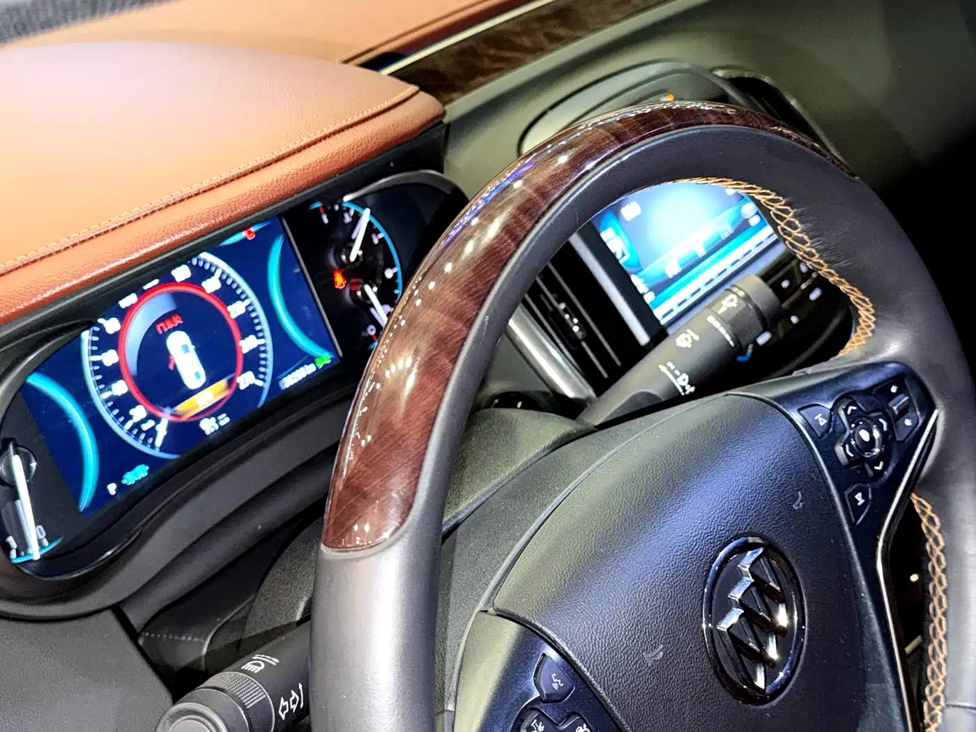 Buick LaCrosse 2013 3.0L SIDI V6 Intelligent Flagship фото 17