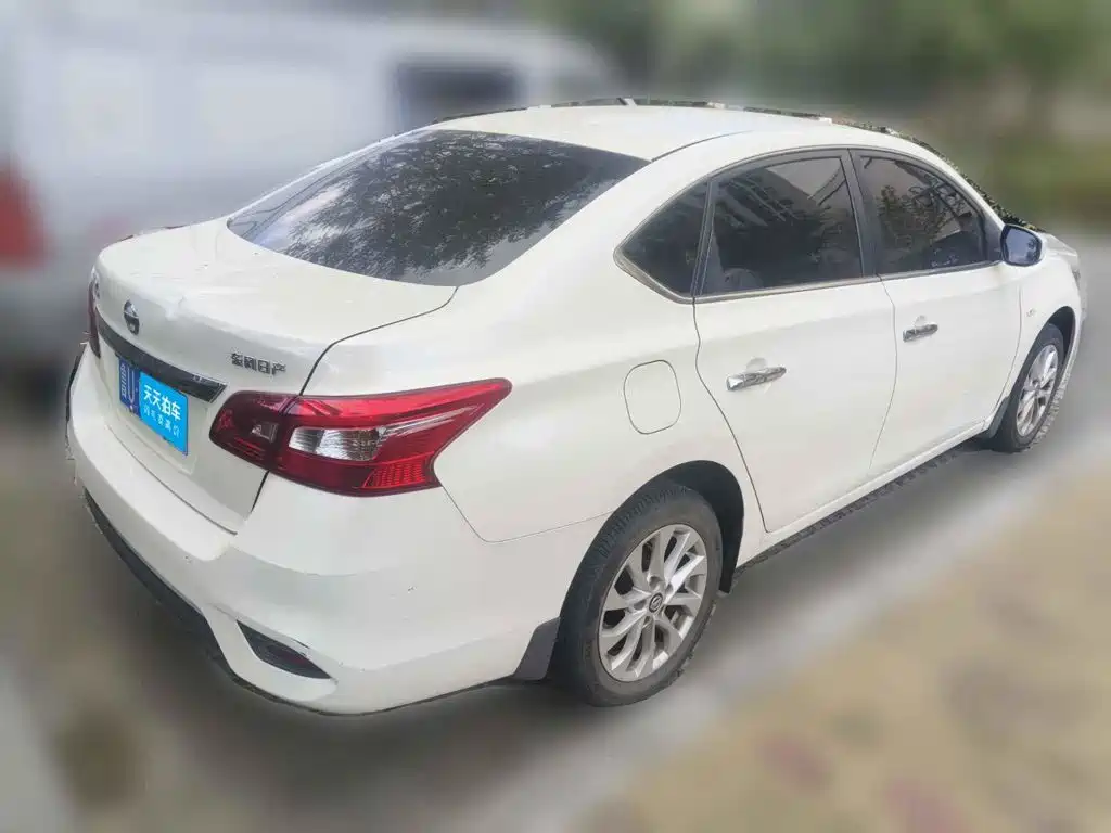 Nissan SYLPHY, миниатюра 5
