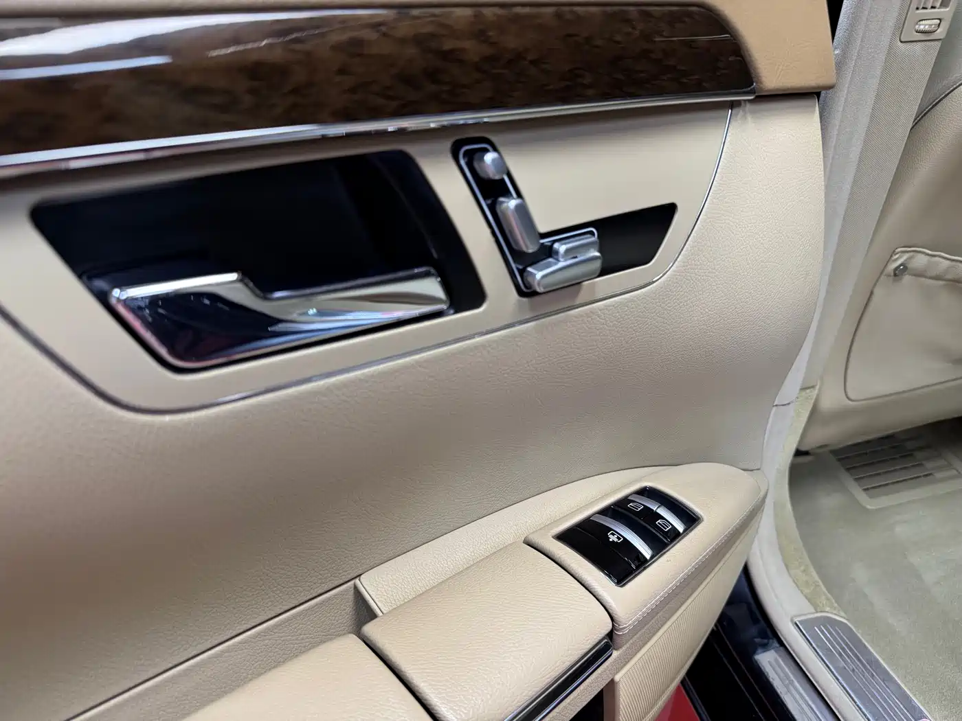 Mercedes-Benz S-Class 2012 S 300 L Business Grand Edition фото 27
