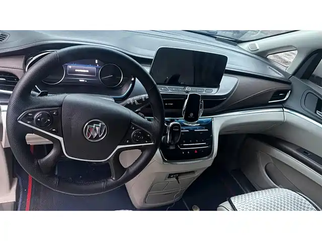 Buick GL8 2022 Land Business Class 652T Luxury — фото 5