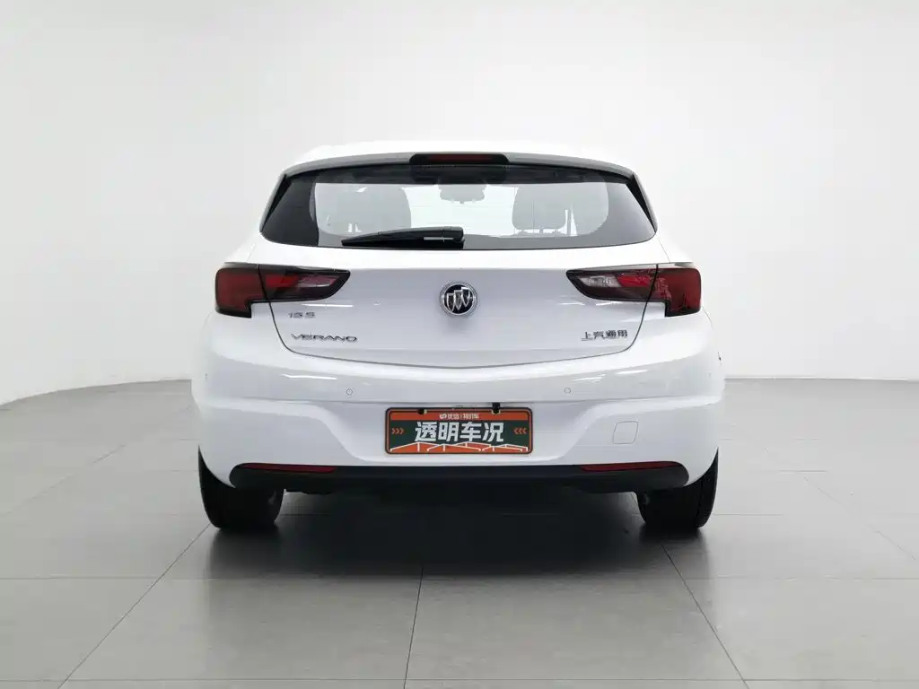 Photo 4 - Buick Verano