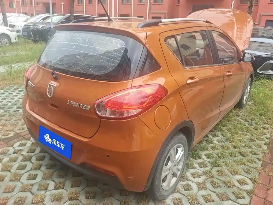 Baojun 310 2017 2016 1.2L Manual Luxury Type