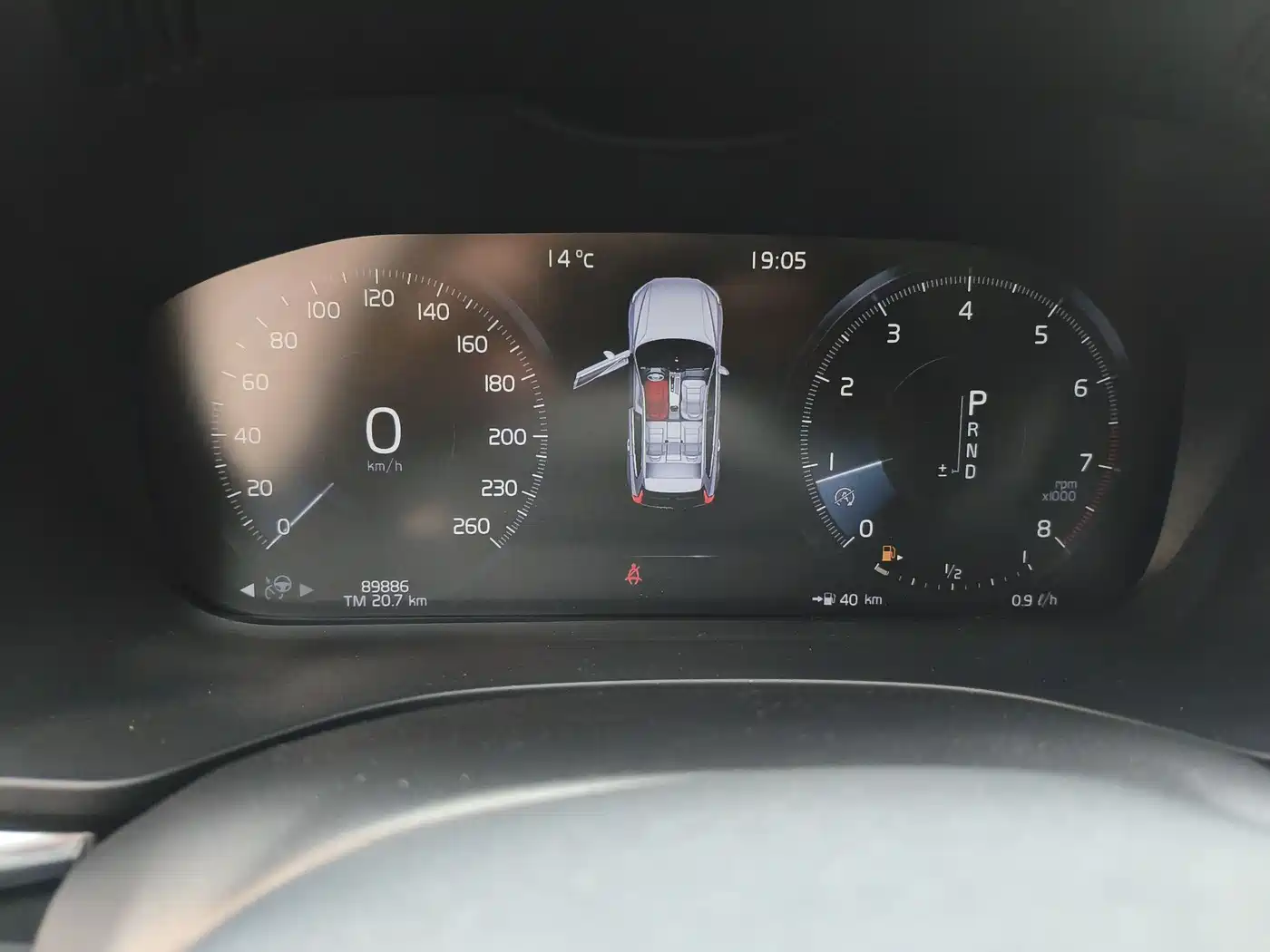 Фото 25 - Volvo XC60