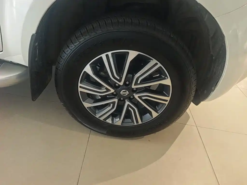 Nissan Terra 2019 2018 2.5L Automatic 2WD Luxury Edition