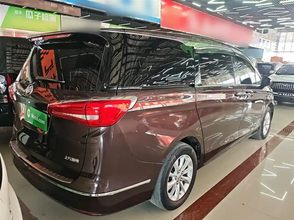 Buick GL8 2017 ES 28T Comfort Type China V фото 7