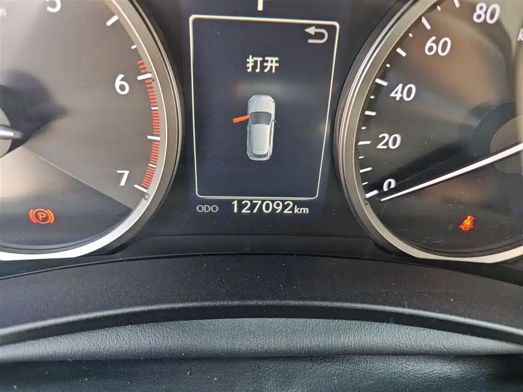 Lexus NX 2015 200t AWD F Sport фото 9