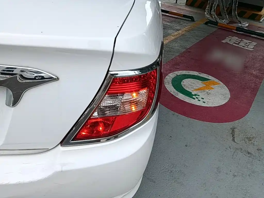 BYD F3 2017 2015 Energy-saving Edition 1.5L Manual Comfort