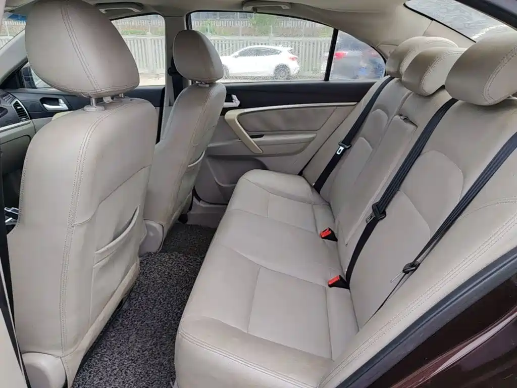 Geely Emgrand 2014 2014 Sedan 1.5L CVT Elite