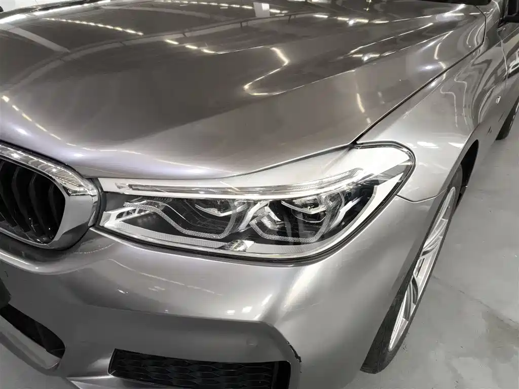 BMW 6 Series GT 2018 630i M Sport Package фото 18