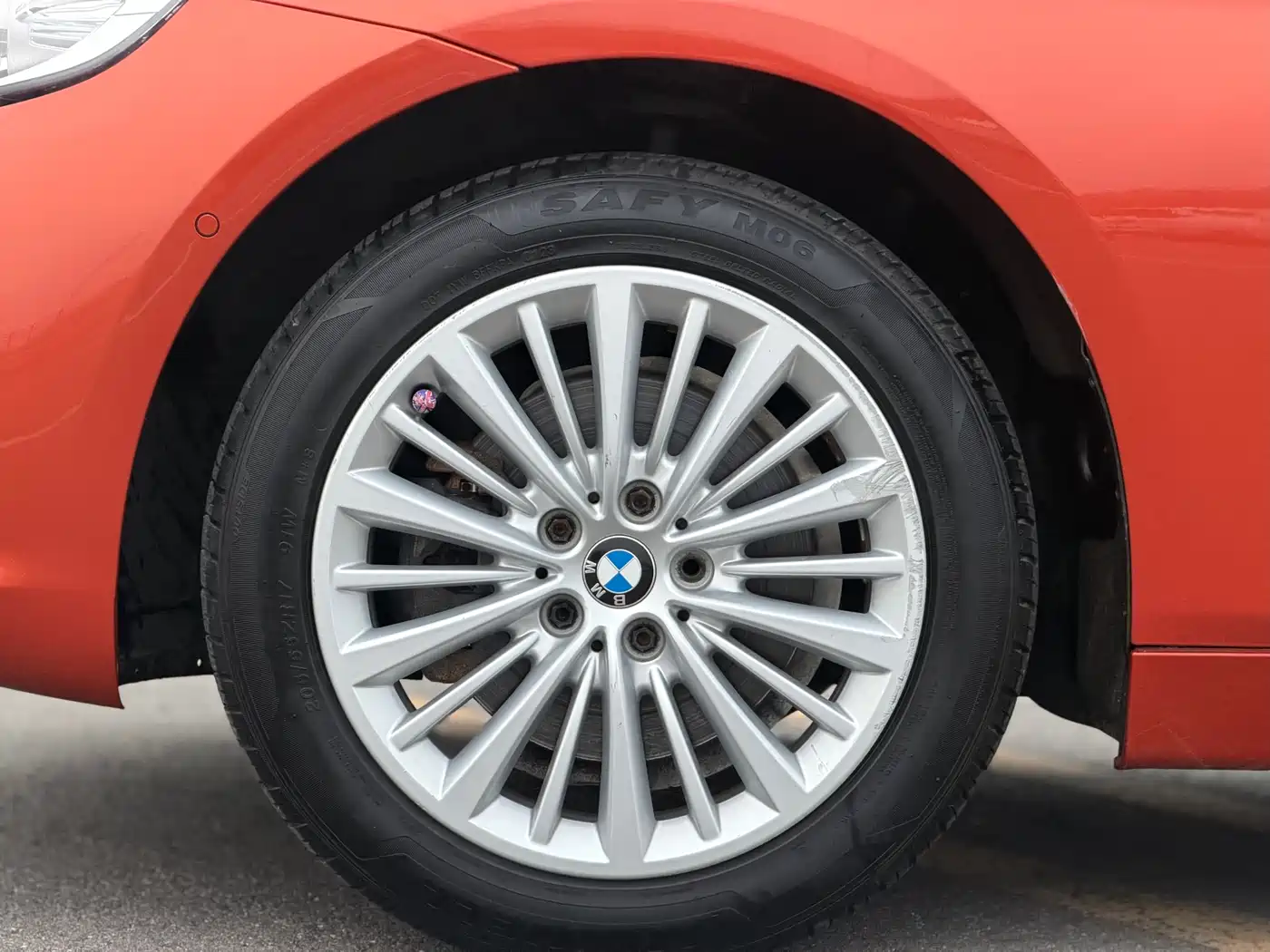 BMW 2 Series Touring 2016 220i Leading Model фото 4