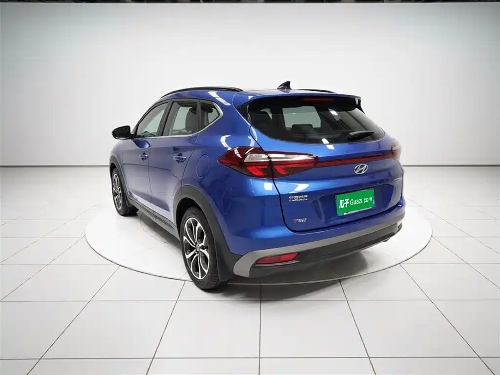 Hyundai Tucson 2019 280TGDi Dual-clutch 2WD Fashion Edition China VI фото 5