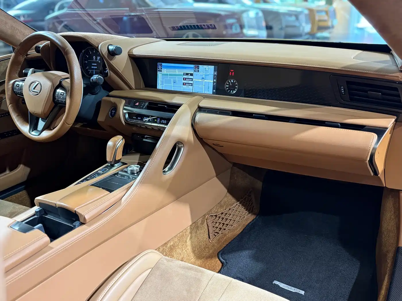 Lexus LC 2020 500h Sport Edition фото 19