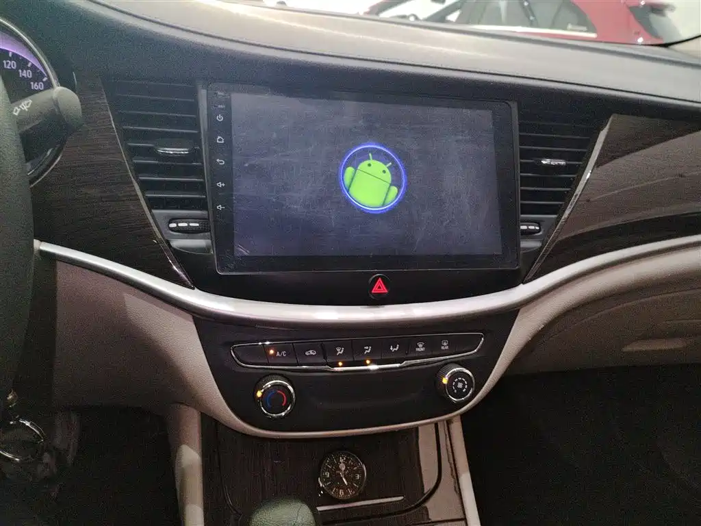 Buick Verano 2019 Sedan 15S Auto Progressive фото 9