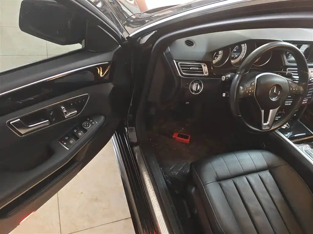 Mercedes-Benz E-Class 2015 Facelift E 260 L Sport фото 12
