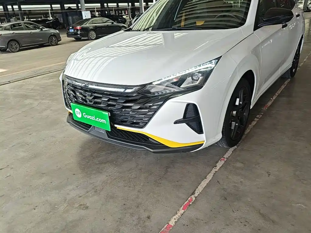 Фото 24 - Dongfeng Aeolus Yixuan