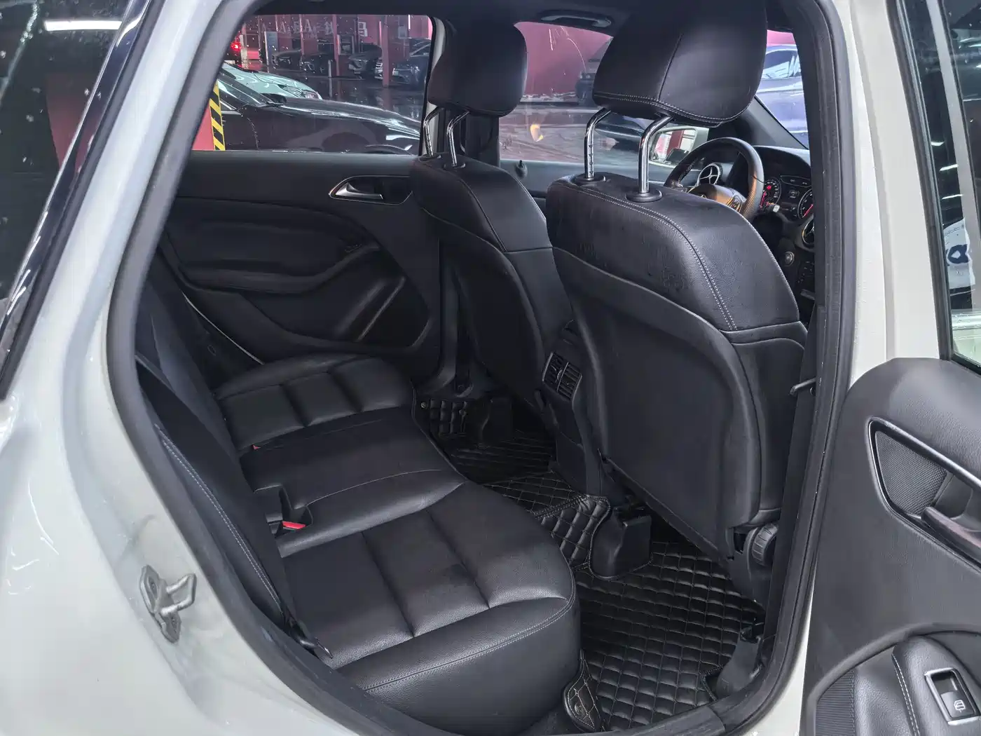Mercedes-Benz B-Class 2015 B 200 Style фото 10