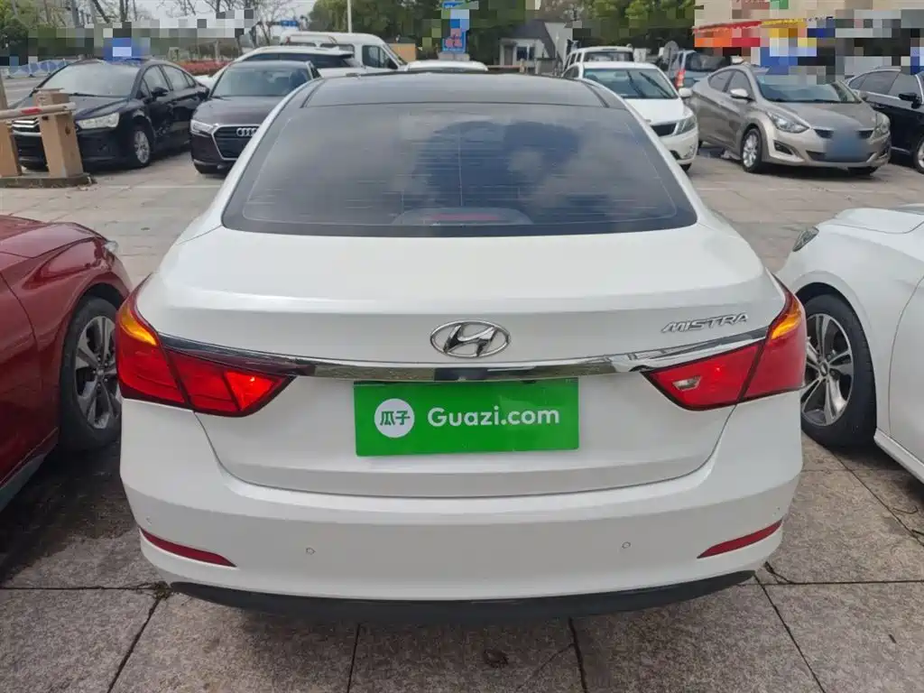 Hyundai Mistra 2014 1.8L Auto Smart GLS фото 6