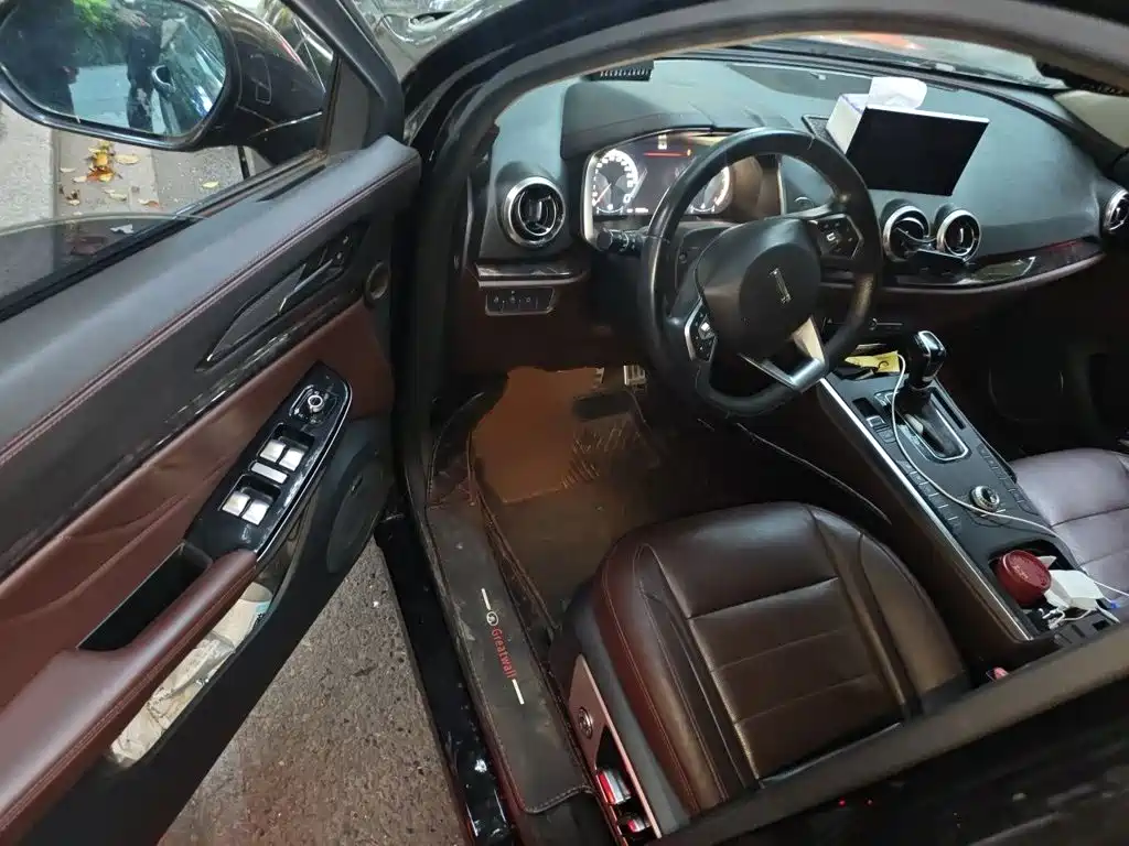 WEY VV5 2017 2017 2.0T Flagship Model