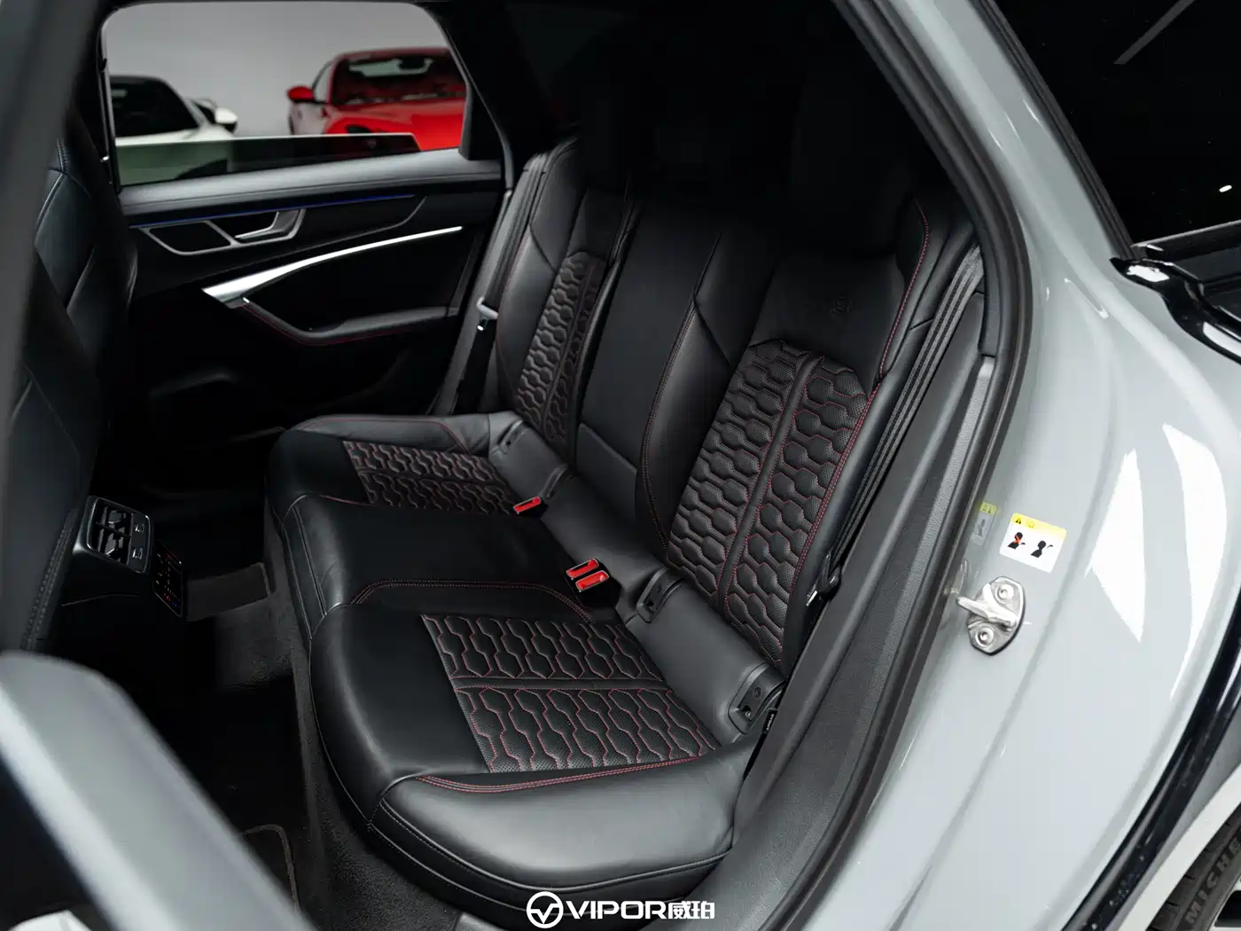 Audi RS 6 2021 RS 6 4.0T Avant фото 14