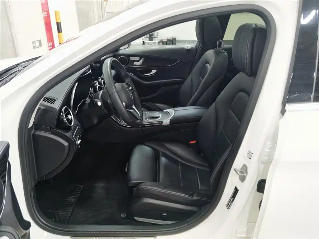 Mercedes-Benz C-Class 2019 Facelift C 260 L Sport фото 10