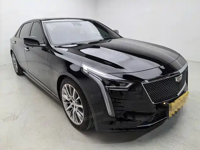 Фото 2 - Cadillac CT6
