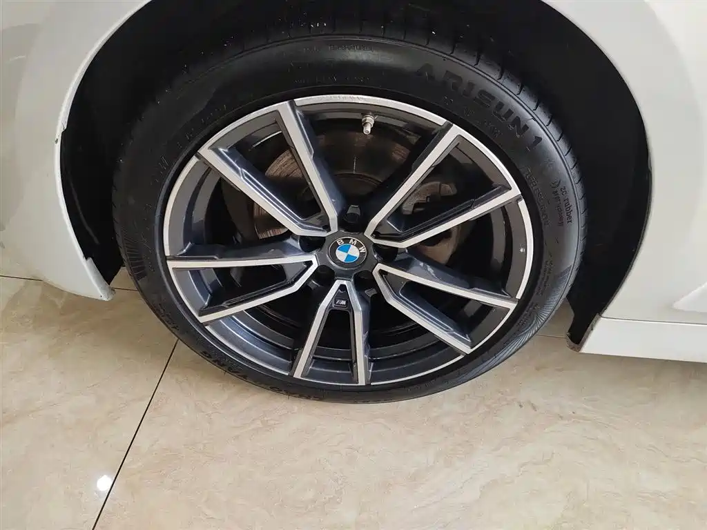 BMW 3 Series 2022 325Li M Sport Package фото 23