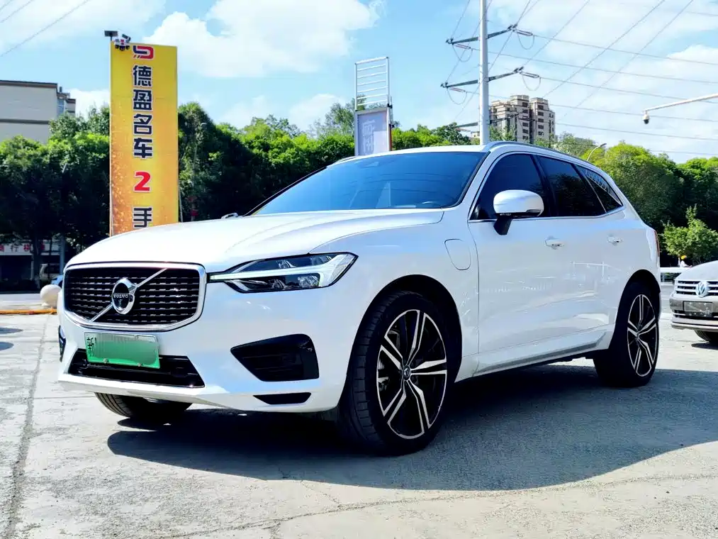  Volvo Volvo XC60 Plug-in Hybrid 2019 T8 Twin Engine R-Design (China VI)